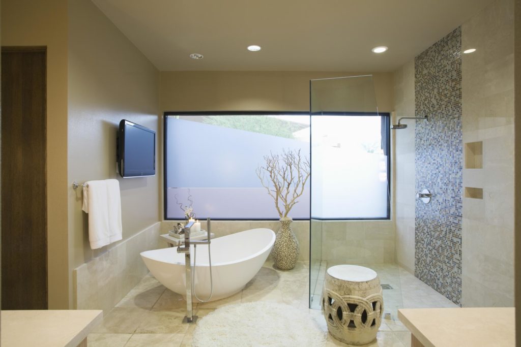 bathroom with white bathtub